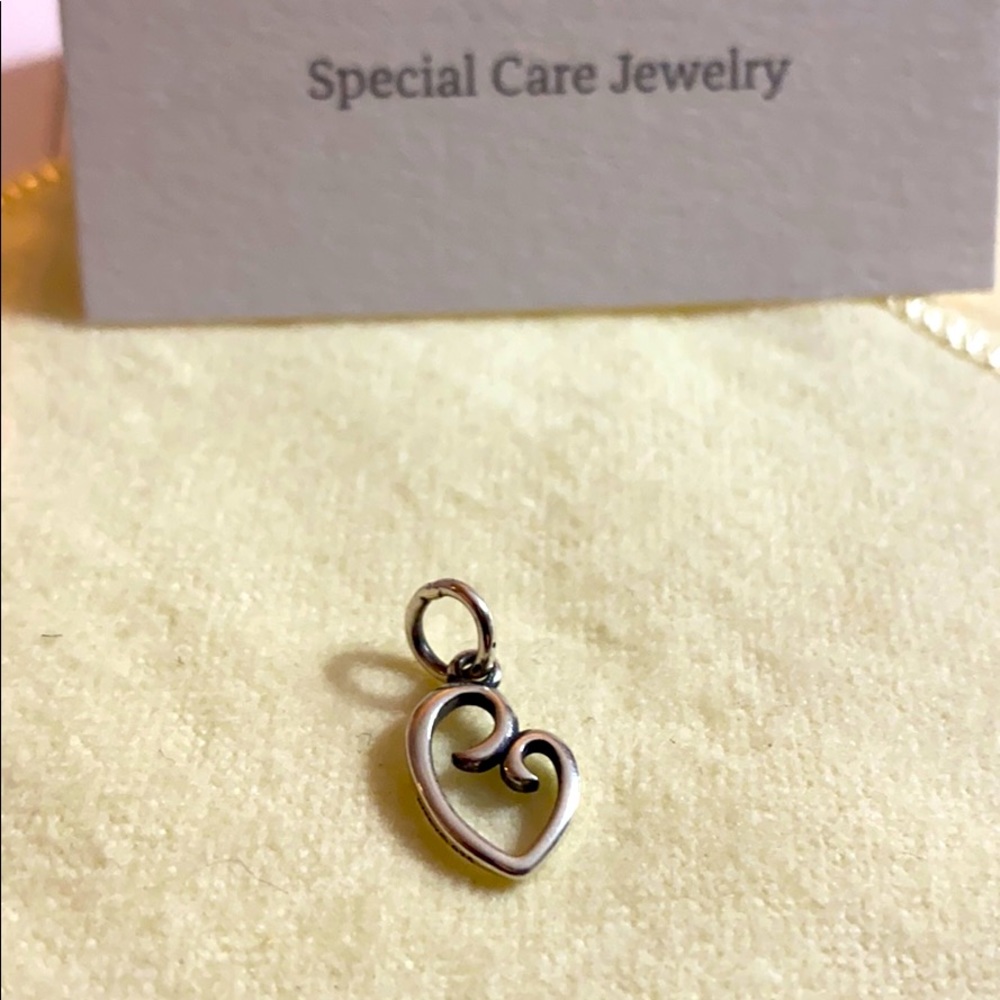 James Avery delicate Mother’s Love charm